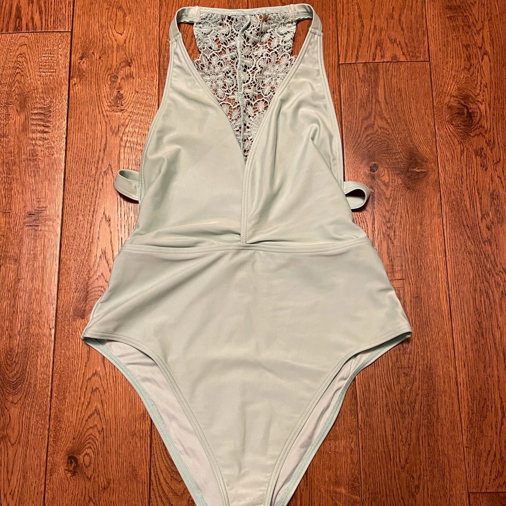 NWOT ASOS Fuller Bust Swimsuit